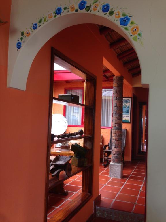 Casa Posada Maestro Carlos Aranguren 두이타마 외부 사진